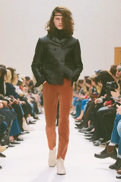 Look 41